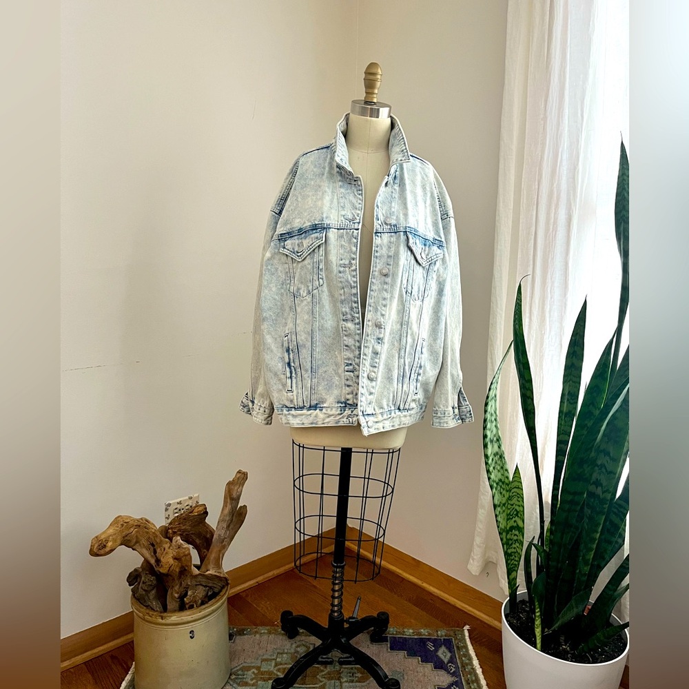 Acid Washed  Target - Wild Fable Denim Jacket, Size Large. Only worn once.